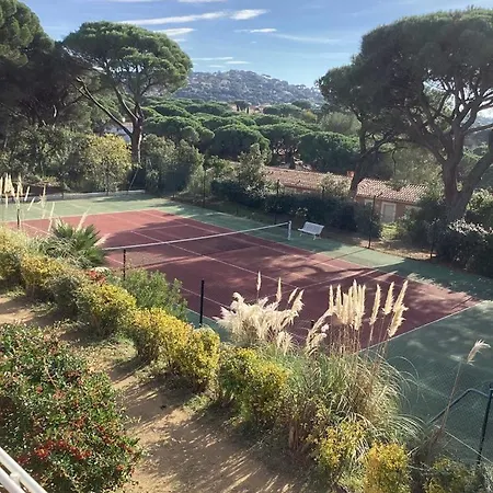 Mazet Domaine Des Restanques *