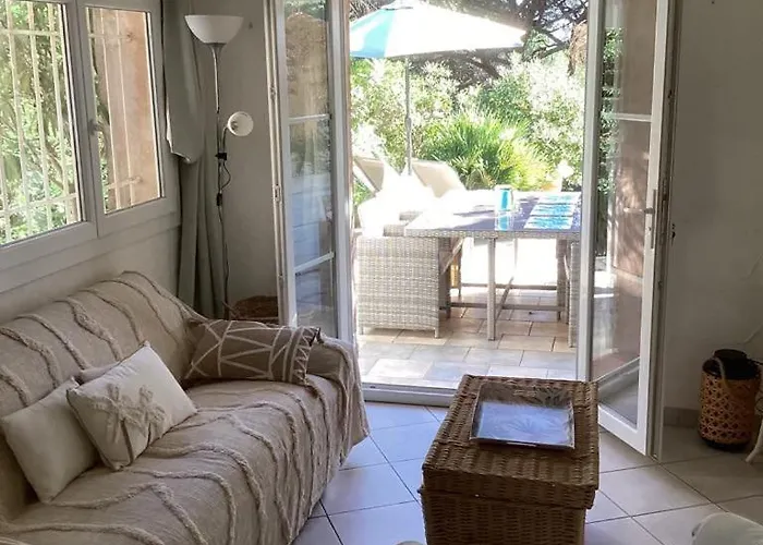 Mazet Domaine Des Restanques Ferienhaus