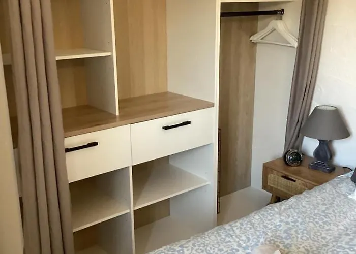 Mazet Domaine Des Restanques *